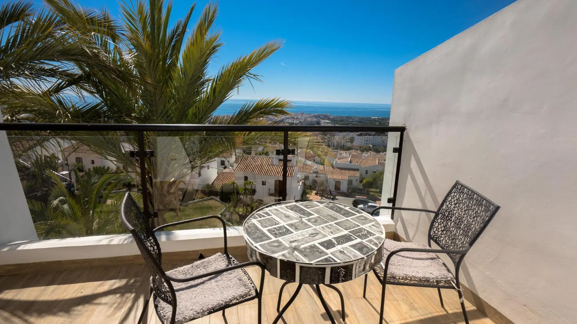 Apartamentos & Spa Torres De San Juan Nerja 0*,  Espagne