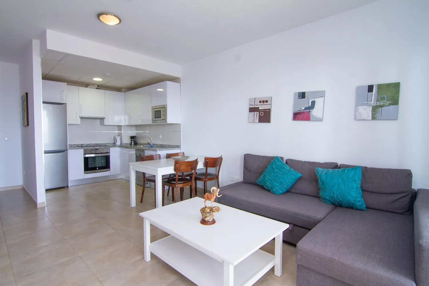 Apartamentos & Spa Torres De San Juan Nerja