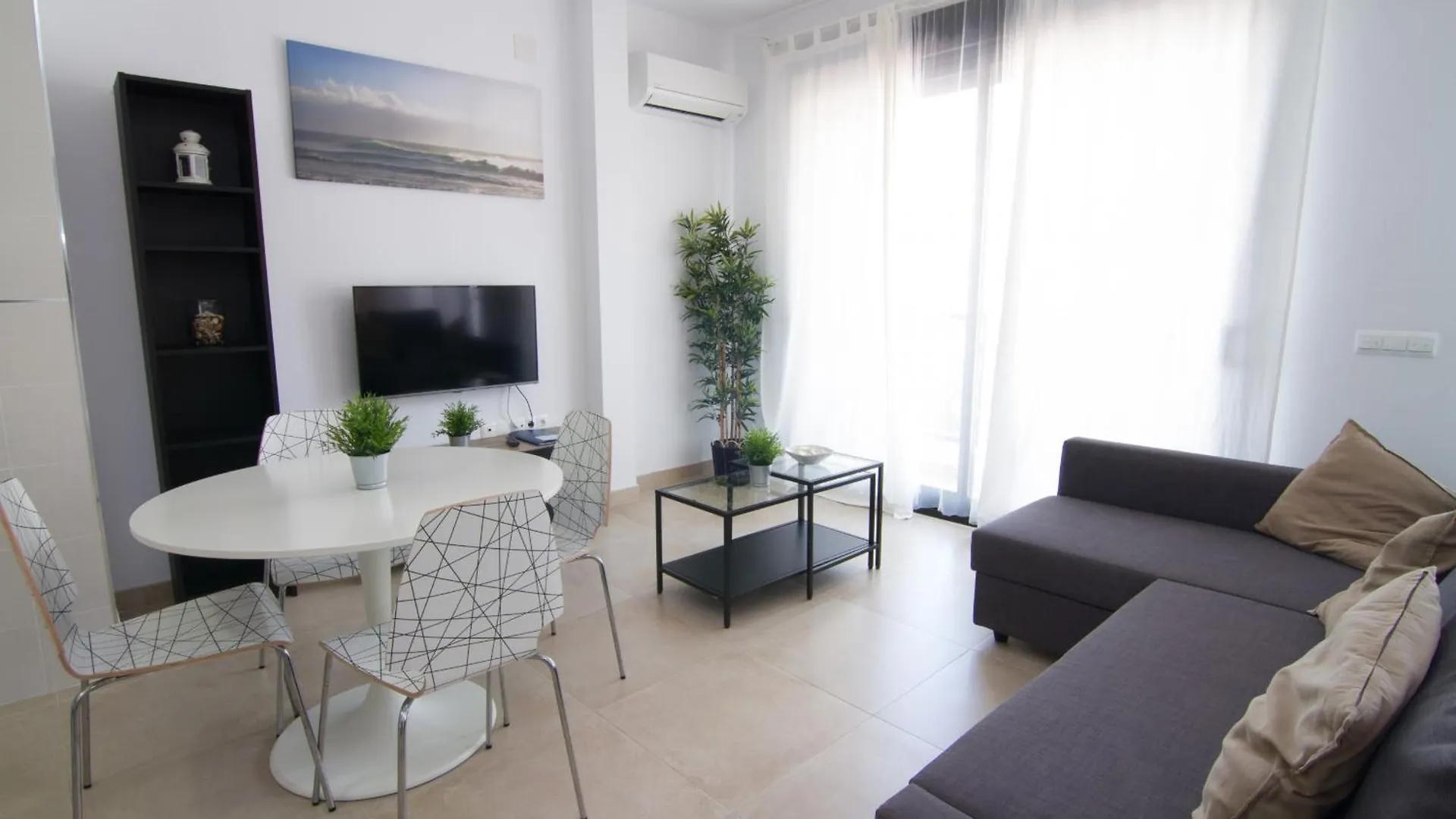 Apartamentos & Spa Torres De San Juan Nerja Appartement